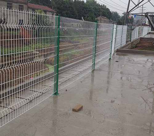 桃形柱護欄網 桃形柱護欄網