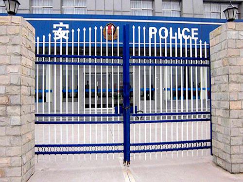 鋅鋼圍欄門(mén)價(jià)格 鋅鋼圍欄門(mén)價(jià)格